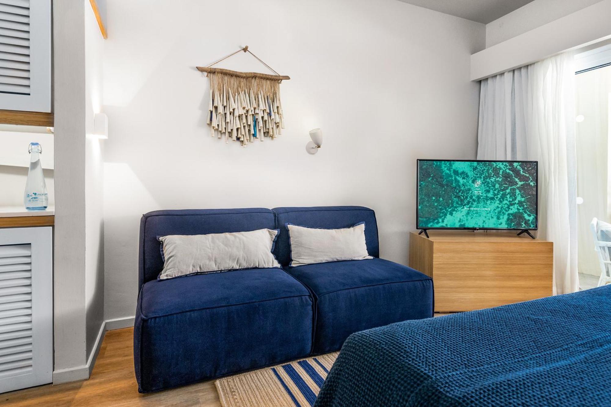 Chambre pour Couple au Bord de la Piscine